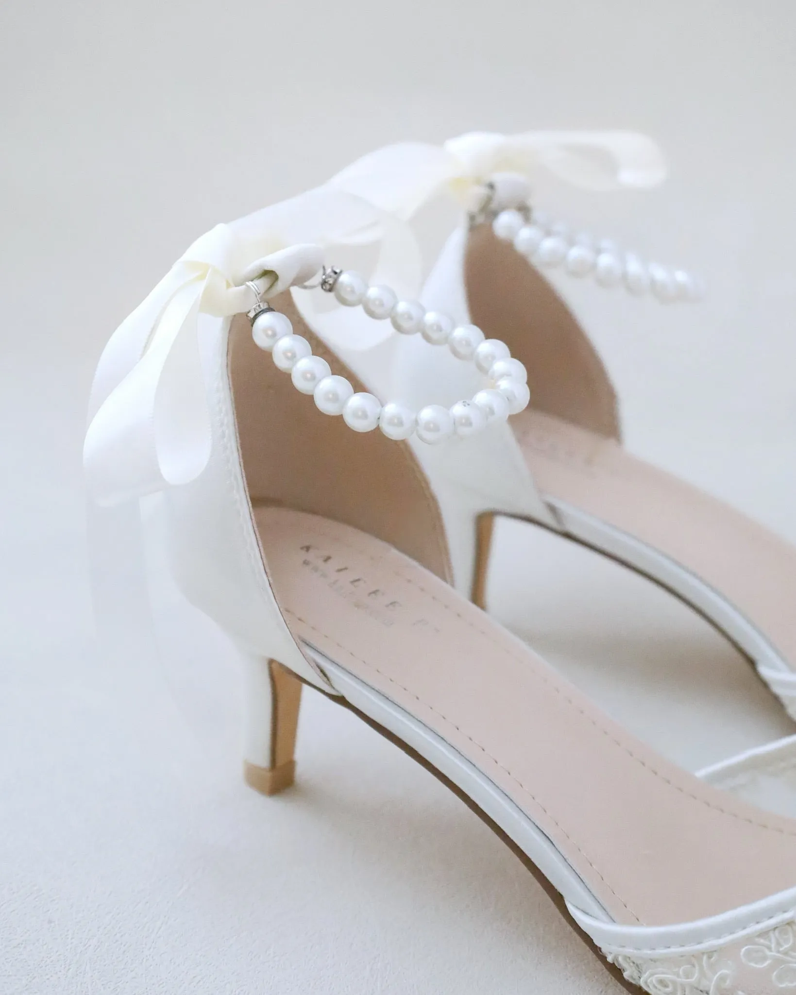 Crochet Lace Pointy Toe Wedding Low Heels with Small Pearls Applique