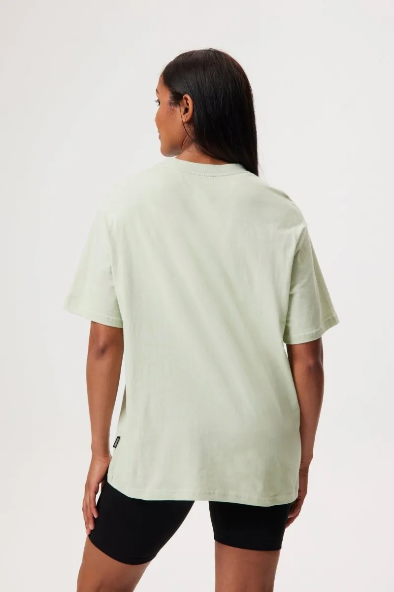 INSPORT WOMEN'S BAILEY OVERSIZED GREEN TEE