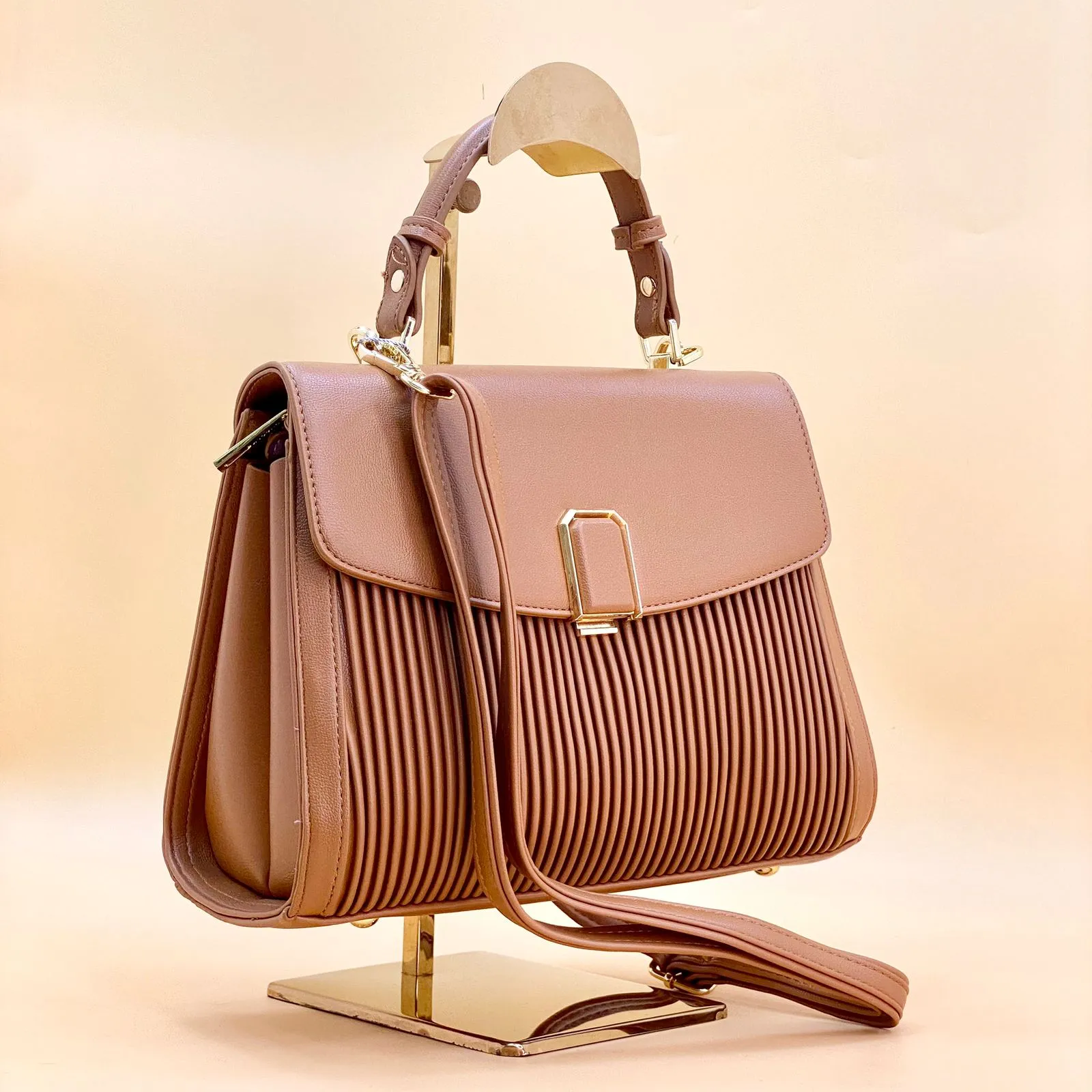 NEW 2024 ,  WOMEN HANDBAGS B528 all